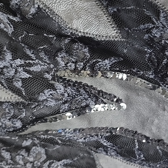 Marni Knits vintage black lace scallop hem skirt-M - Picture 2 of 6